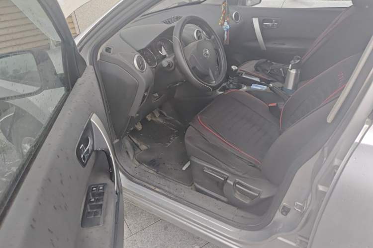 Used Nissan Qashqai 2011 2.0 XL Fire 6MT 2WD Driver Seat