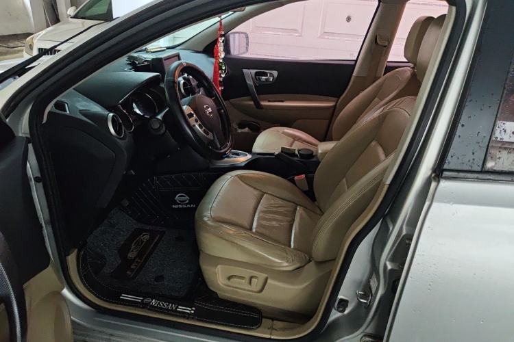 Used Nissan Qashqai 2011 2.0 XV Lea CVT 2WD Driver Seat