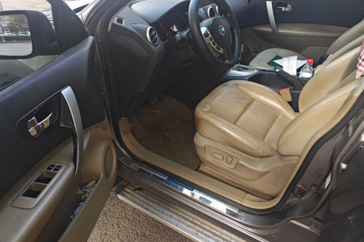 Used Nissan Qashqai 2011 2.0 XV Lea CVT 2WD Driver Seat