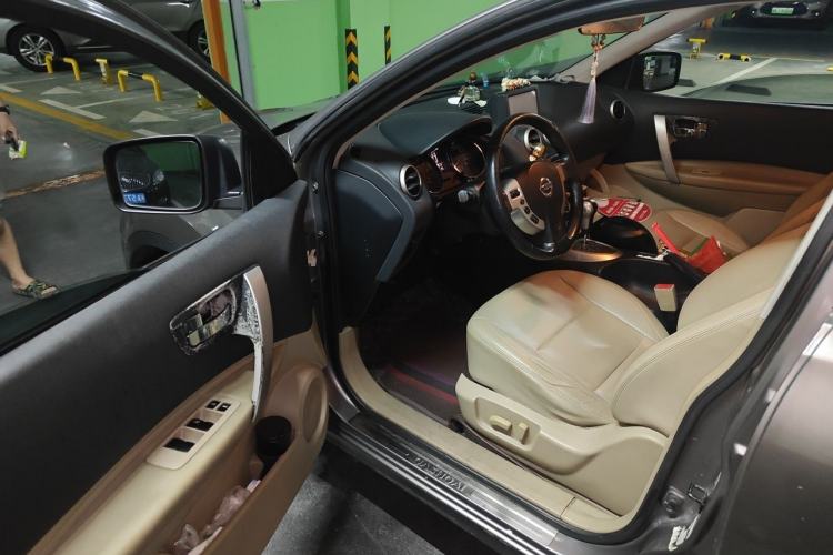 Used Nissan Qashqai 2011 2.0 XV Lea CVT 2WD Driver Seat