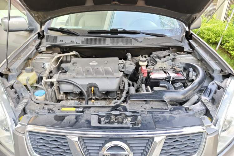 Used Nissan Qashqai 2011 2.0 XL Fire CVT 2WD Engine Bay
