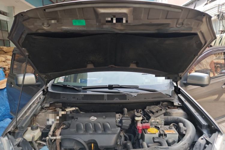Used Nissan Qashqai 2011 2.0 XV Lea CVT 2WD Engine Bay