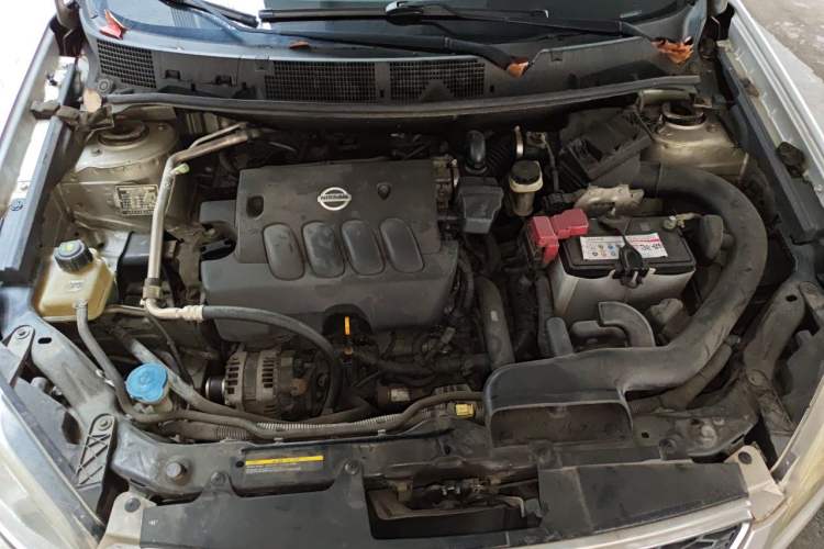 Used Nissan Qashqai 2011 2.0 XV Lea CVT 2WD Engine Bay