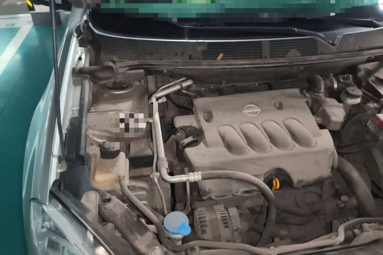 Used Nissan Qashqai 2011 2.0 XV Dragon CVT 4WD Engine Bay Right