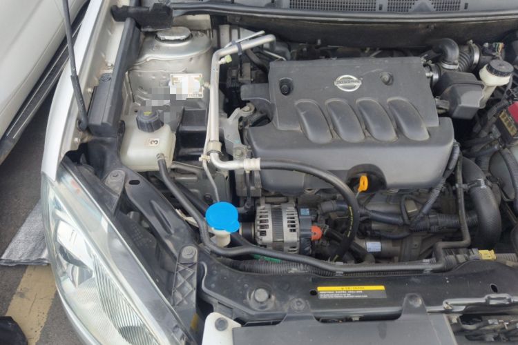 Used Nissan Qashqai 2011 2.0 XL Fire 6MT 2WD Engine Bay Right