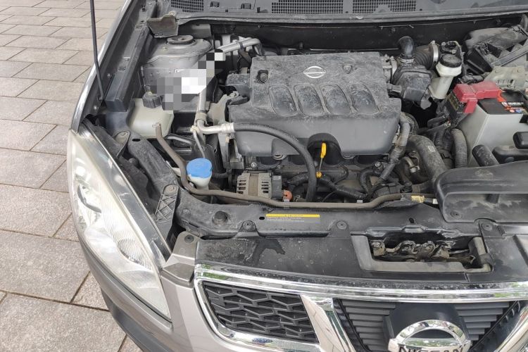 Used Nissan Qashqai 2011 2.0 XV Lea CVT 2WD Engine Bay Right