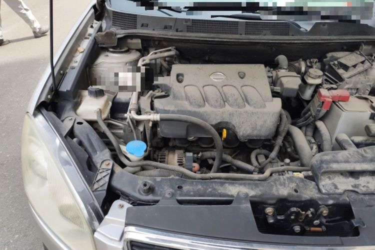 Used Nissan Qashqai 2011 2.0 XV Lea CVT 2WD Engine Bay Right