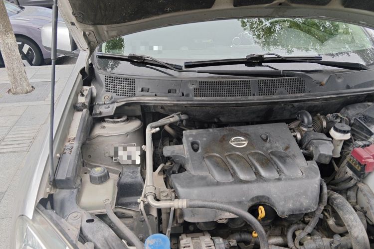 Used Nissan Qashqai 2011 2.0 XL Fire CVT 2WD Engine Bay Right