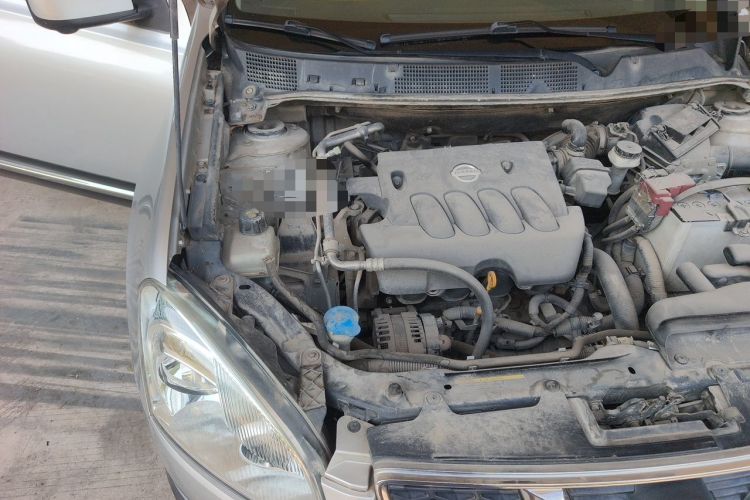 Used Nissan Qashqai 2011 2.0 XV Lea CVT 2WD Engine Bay Right