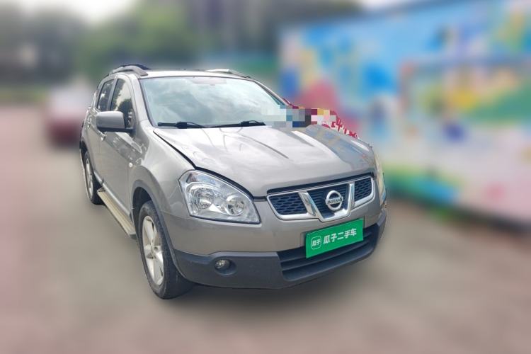 Used Nissan Qashqai 2011 2.0 XV Lea CVT 2WD Front Right 45 Deg