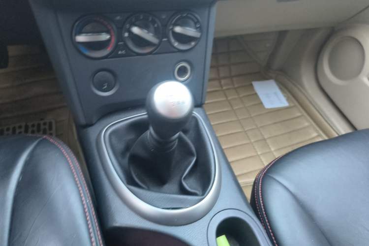 Used Nissan Qashqai 2011 2.0 XL Fire 6MT 2WD Gear Lever