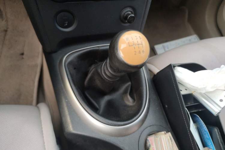Used Nissan Qashqai 2011 2.0 XL Fire 6MT 2WD Gear Lever