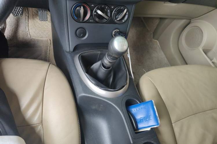 Used Nissan Qashqai 2011 2.0 XL Fire 6MT 2WD Gear Lever