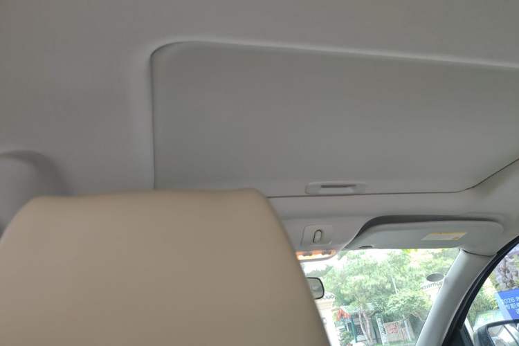 Used Nissan Qashqai 2011 2.0 XV Lea CVT 2WD Headliner