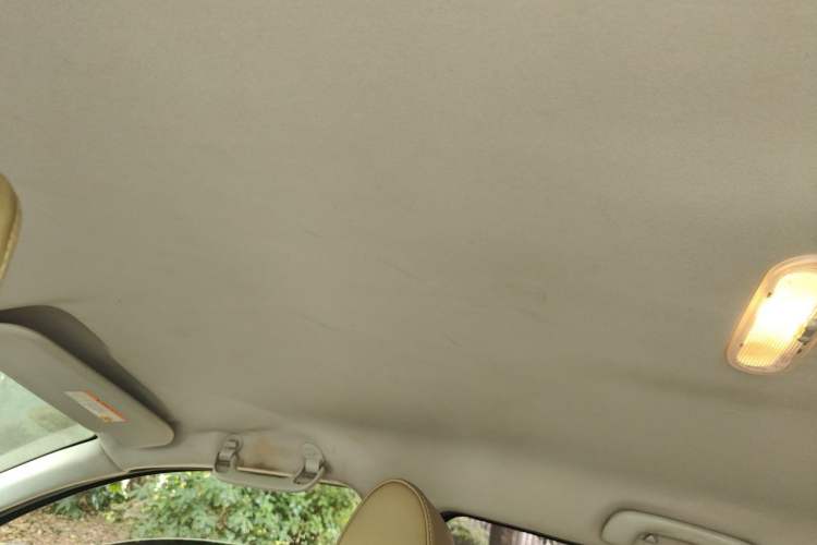 Used Nissan Qashqai 2011 2.0 XL Fire 6MT 2WD Headliner