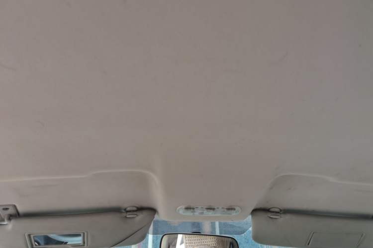 Used Nissan Qashqai 2011 2.0 XL Fire CVT 2WD Headliner