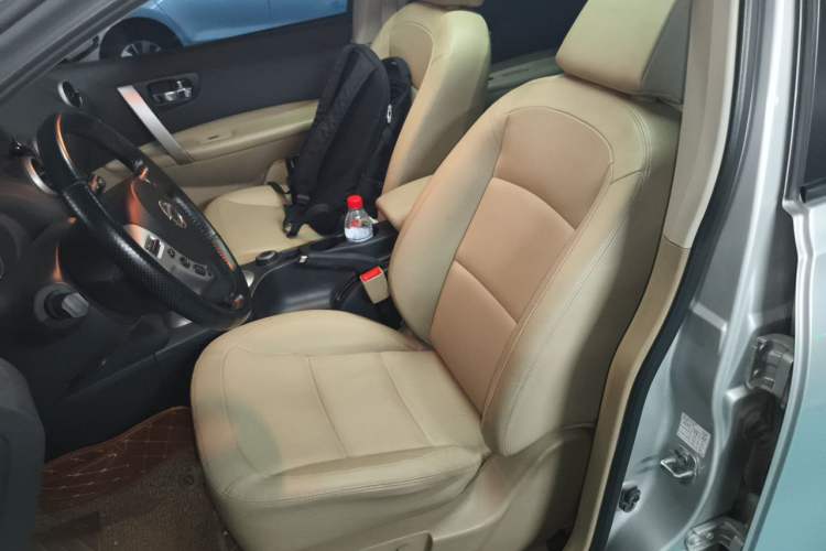 Used Nissan Qashqai 2011 2.0 XV Dragon CVT 4WD Left Front Seat