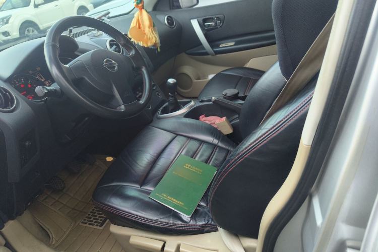 Used Nissan Qashqai 2011 2.0 XL Fire 6MT 2WD Left Front Seat