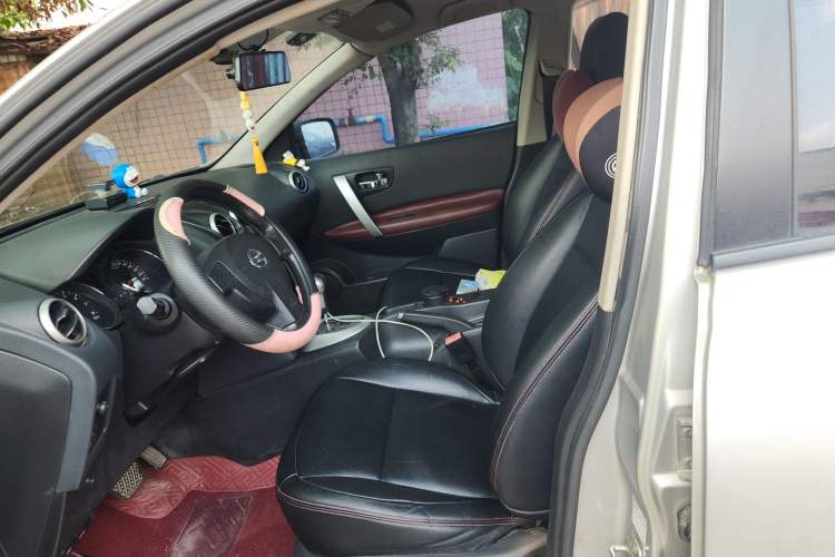 Used Nissan Qashqai 2011 2.0 XL Fire CVT 2WD Left Front Seat