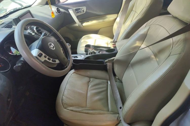 Used Nissan Qashqai 2011 2.0 XV Lea CVT 2WD Left Front Seat
