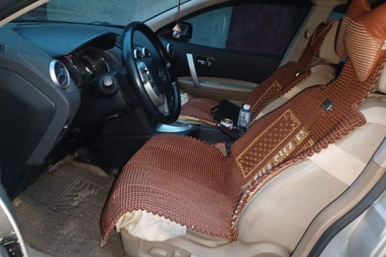 Used Nissan Qashqai 2011 2.0 XV Lea CVT 2WD Left Front Seat