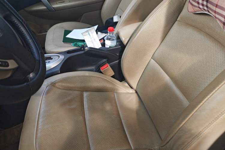 Used Nissan Qashqai 2011 2.0 XV Lea CVT 2WD Left Front Seat