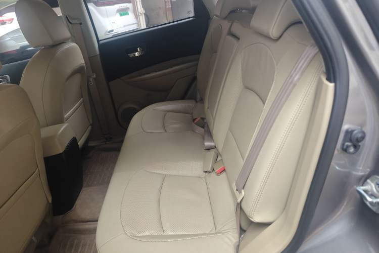 Used Nissan Qashqai 2011 2.0 XV Lea CVT 2WD Left Rear Seat