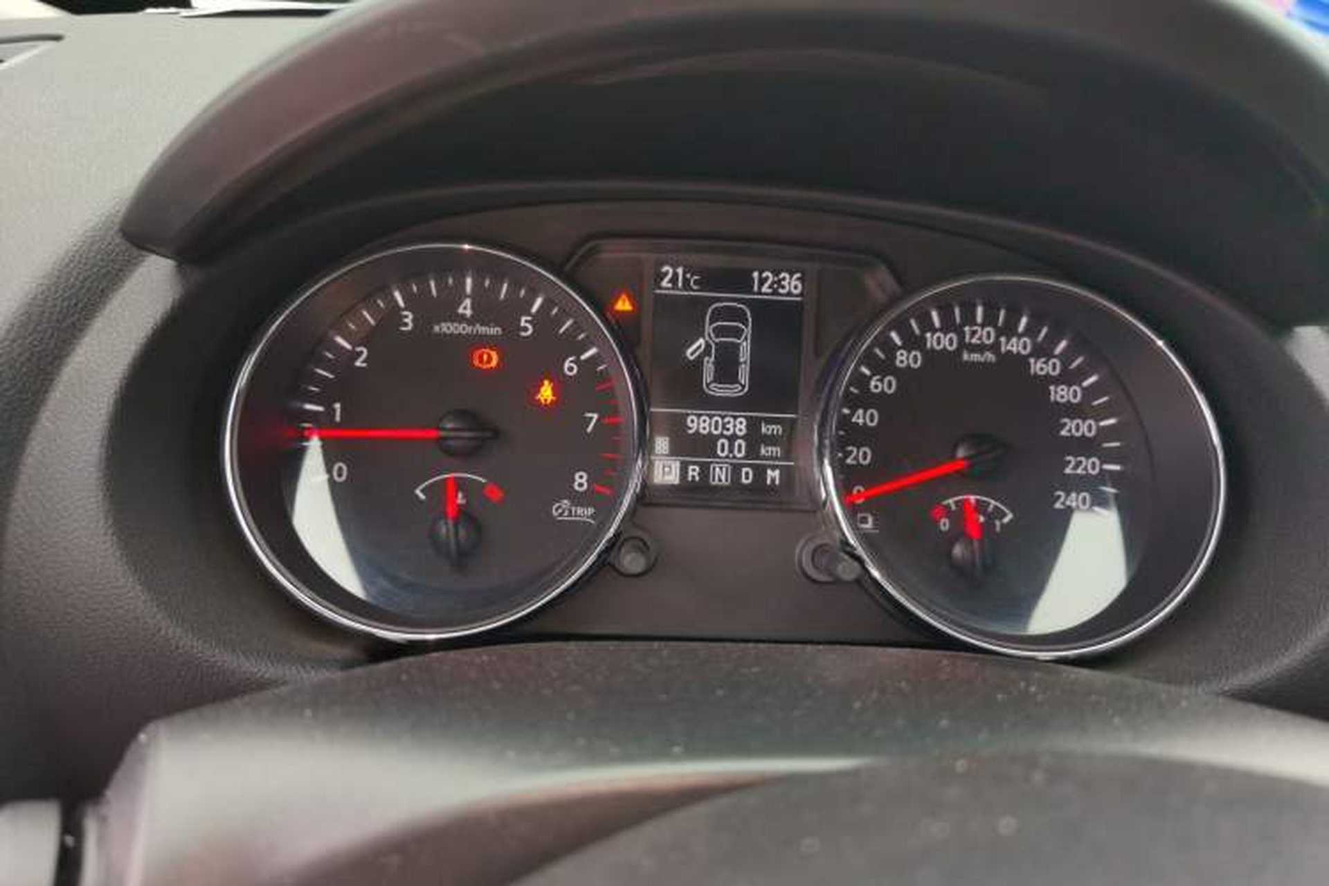 Used Nissan Qashqai 2011 2.0 XL Fire CVT 2WD Odometer Close Up