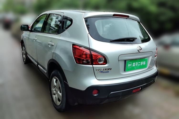 Used Nissan Qashqai 2011 1.6XE Wind 5MT 2WD Rear Left 45 Deg