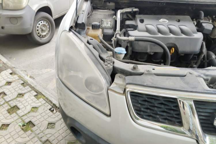 Used Nissan Qashqai 2011 2.0 XL Fire 6MT 2WD Right Front Headlight