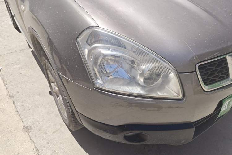 Used Nissan Qashqai 2011 2.0 XL Fire 6MT 2WD Right Front Headlight