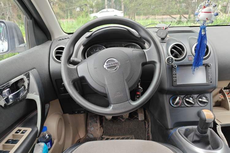 Used Nissan Qashqai 2011 1.6XE Wind 5MT 2WD Steering Wheel