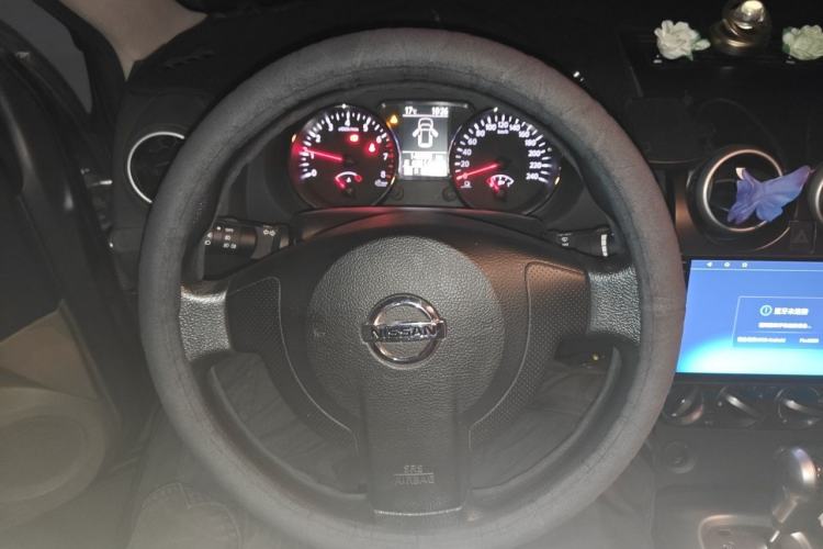 Used Nissan Qashqai 2011 2.0 XL Fire CVT 2WD Steering Wheel