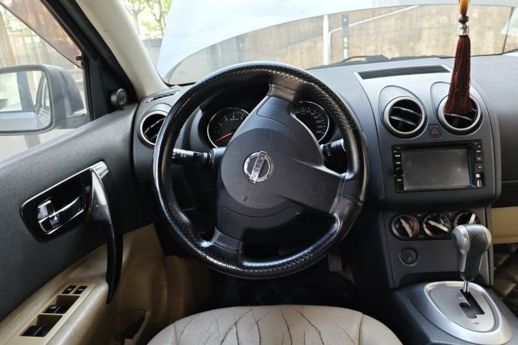 Used Nissan Qashqai 2011 2.0 XL Fire CVT 2WD Steering Wheel