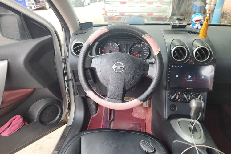Used Nissan Qashqai 2011 2.0 XL Fire CVT 2WD Steering Wheel