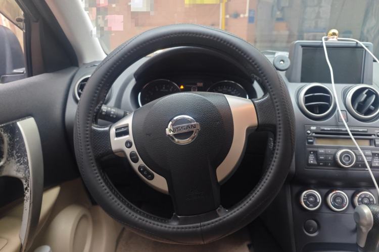 Used Nissan Qashqai 2011 2.0 XV Lea CVT 2WD Steering Wheel