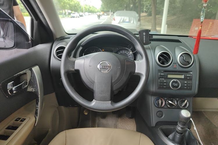 Used Nissan Qashqai 2011 2.0 XL Fire 6MT 2WD Steering Wheel