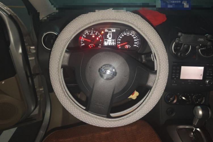 Used Nissan Qashqai 2011 2.0 XL Fire CVT 2WD Steering Wheel