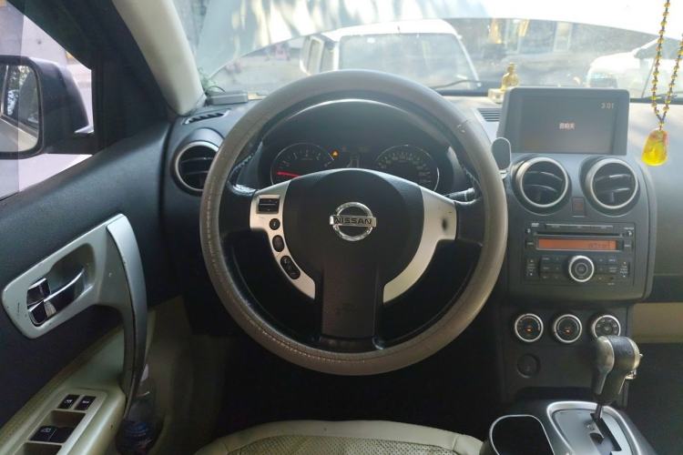Used Nissan Qashqai 2011 2.0 XV Lea CVT 2WD Steering Wheel