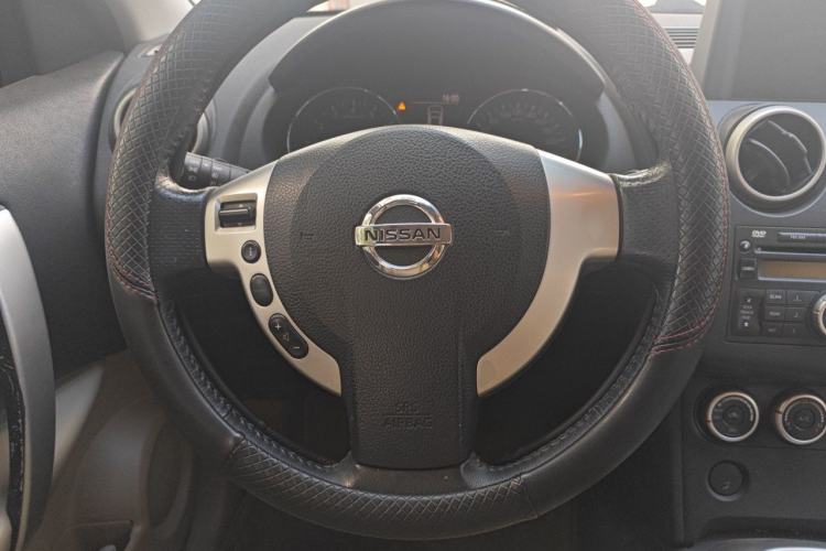 Used Nissan Qashqai 2011 2.0 XV Lea CVT 2WD Steering Wheel