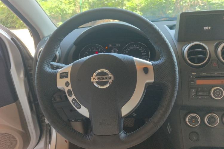 Used Nissan Qashqai 2011 2.0 XV Lea CVT 2WD Steering Wheel