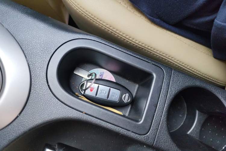 Used Nissan Qashqai 2011 2.0 XV Lea CVT 2WD Vehicle Key