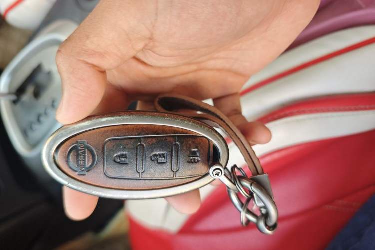 Used Nissan Qashqai 2011 2.0 XV Lea CVT 2WD Vehicle Key