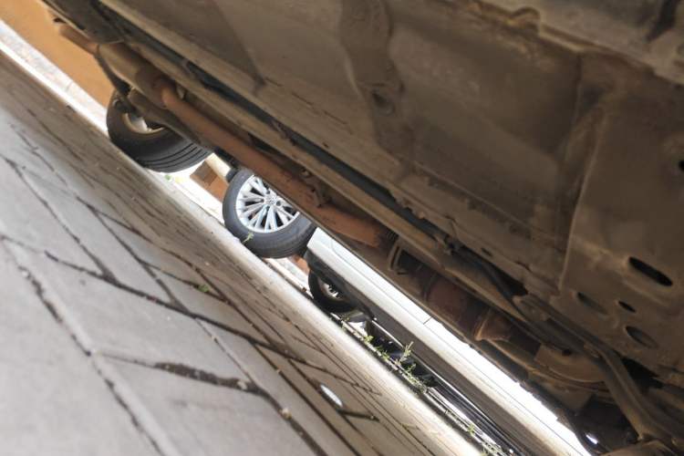 Used Nissan Qashqai 2011 2.0 XL Fire 6MT 2WD Chassis Front Right