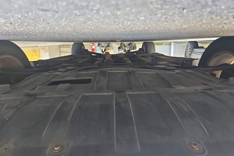 Used Nissan Qashqai 2011 2.0 XL Fire CVT 2WD Chassis Front