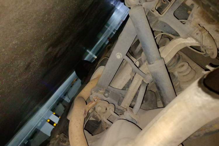 Used Nissan Qashqai 2011 2.0 XV Lea CVT 2WD Chassis Rear Left