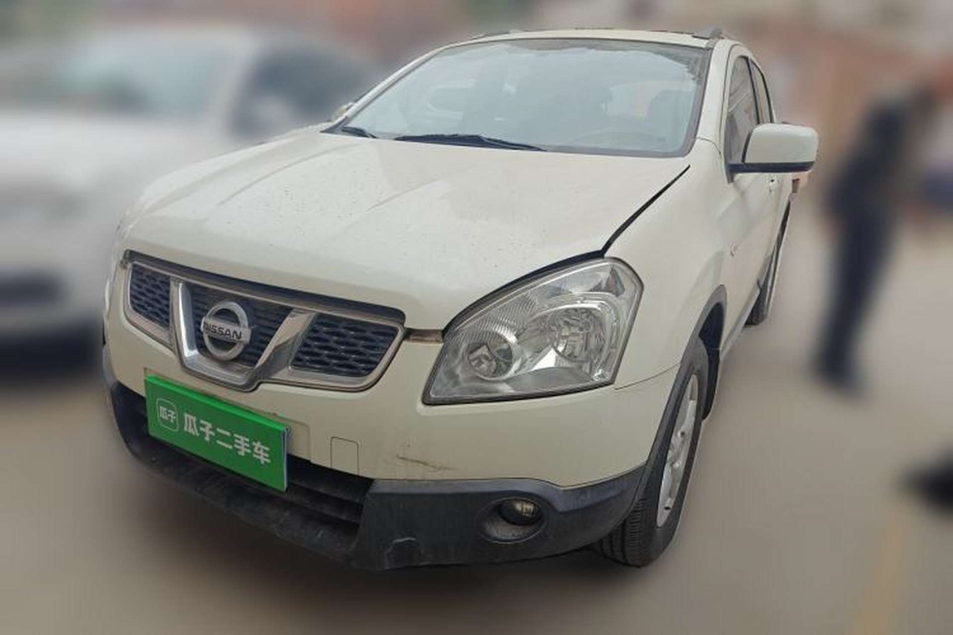 Used Nissan Qashqai 2011 2.0 XL Fire CVT 2WD Front Left 45 Deg