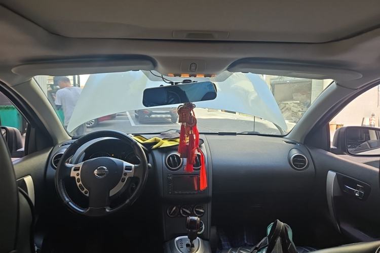 Used Nissan Qashqai 2011 2.0 XL Fire CVT 2WD Headliner