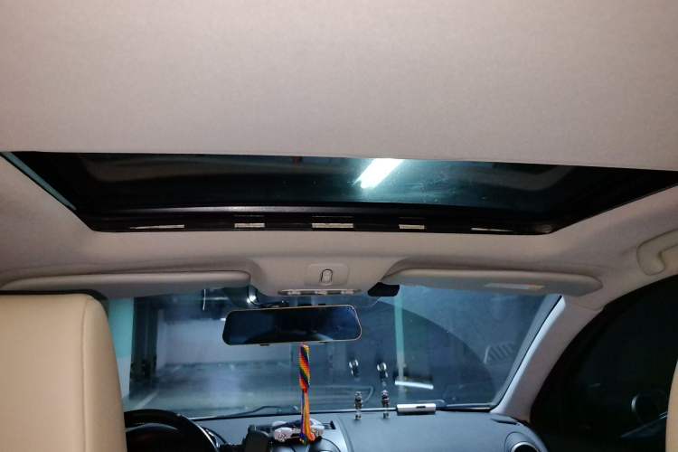 Used Nissan Qashqai 2011 2.0 XV Lea CVT 2WD Headliner