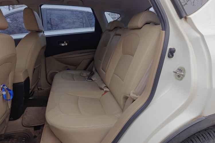 Used Nissan Qashqai 2011 2.0 XV Tigre CVT 4WD Left Rear Seat